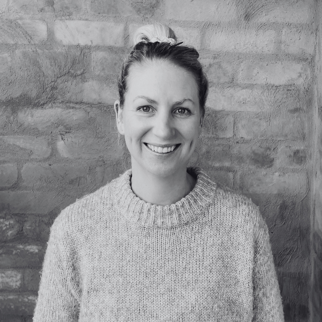 Holly Nemec